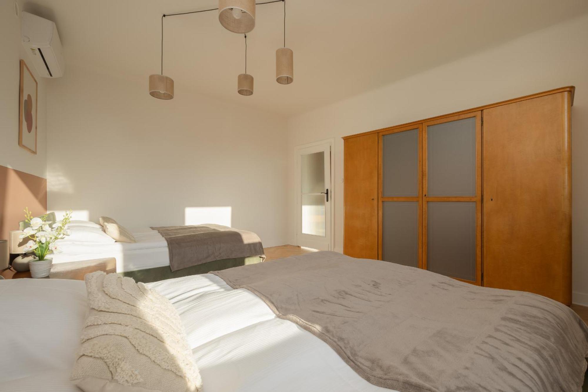 Apartment For 6 People Near Royal Baths Park By Renters Prestige Warszawa Eksteriør bilde