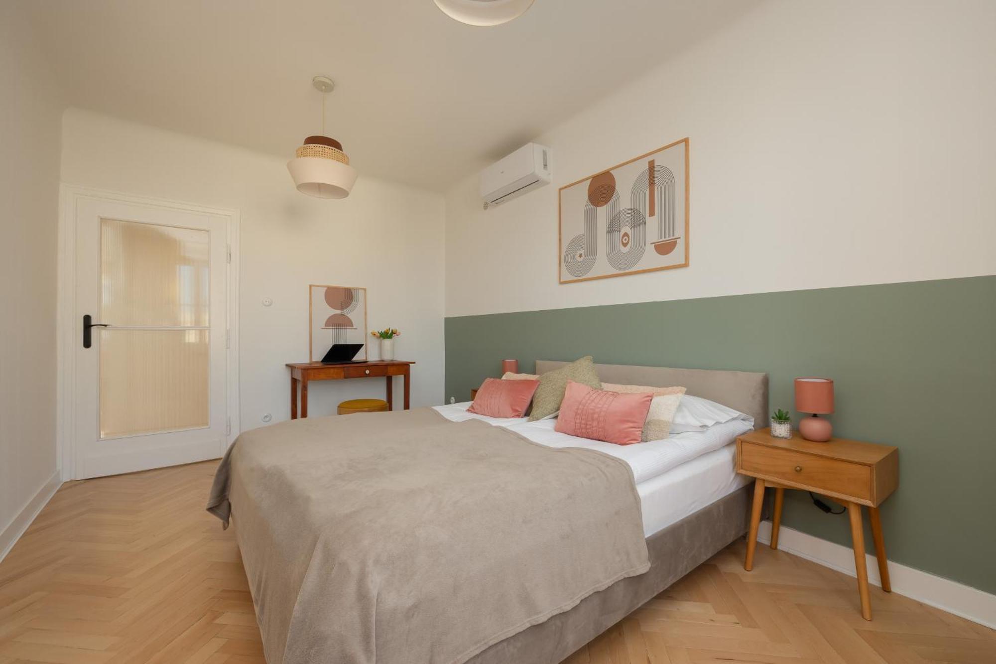 Apartment For 6 People Near Royal Baths Park By Renters Prestige Warszawa Eksteriør bilde